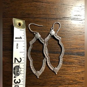 Beautiful Silpada vintage sterling silver detailed drop earrings